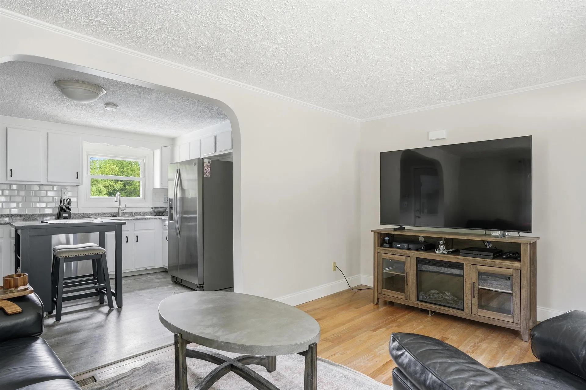10 Timberline Drive Nashua NH 03062
