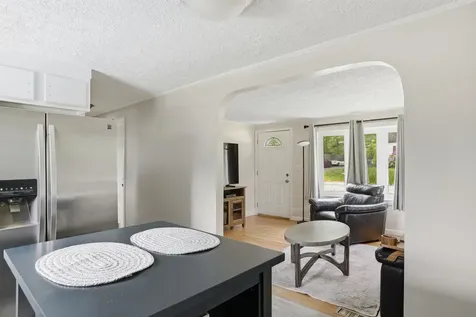 10 Timberline Drive Nashua NH 03062