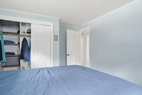 10 Timberline Drive Nashua NH 03062
