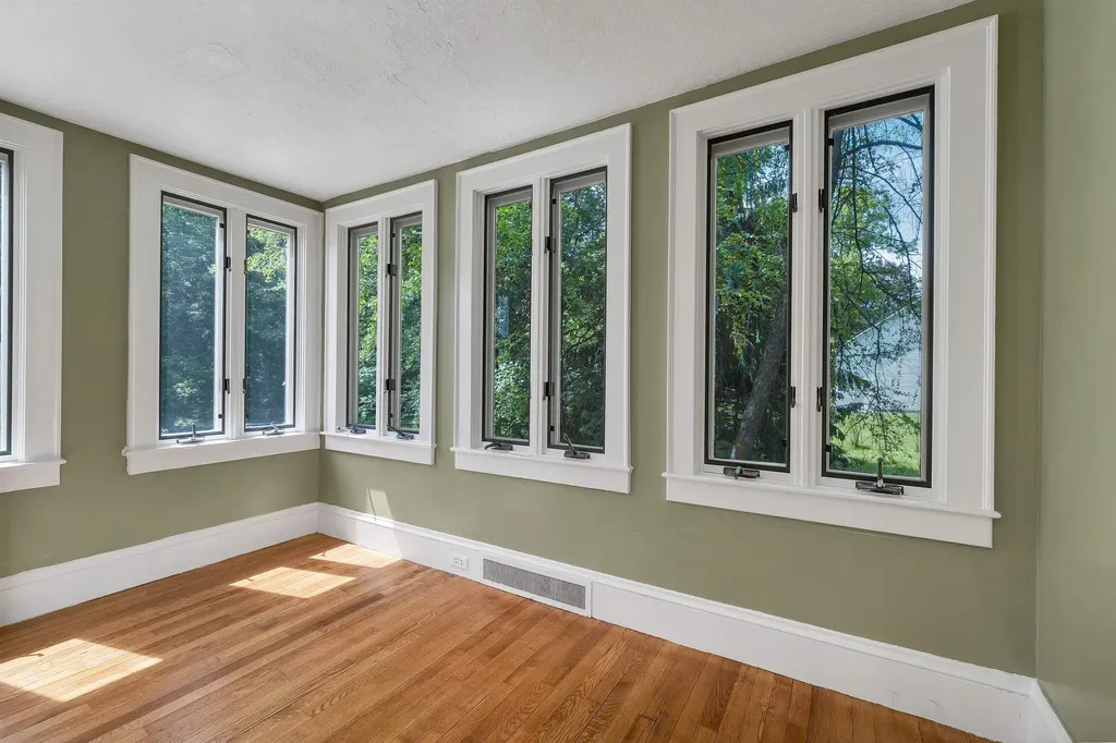 60 Holman Street Laconia NH 03246