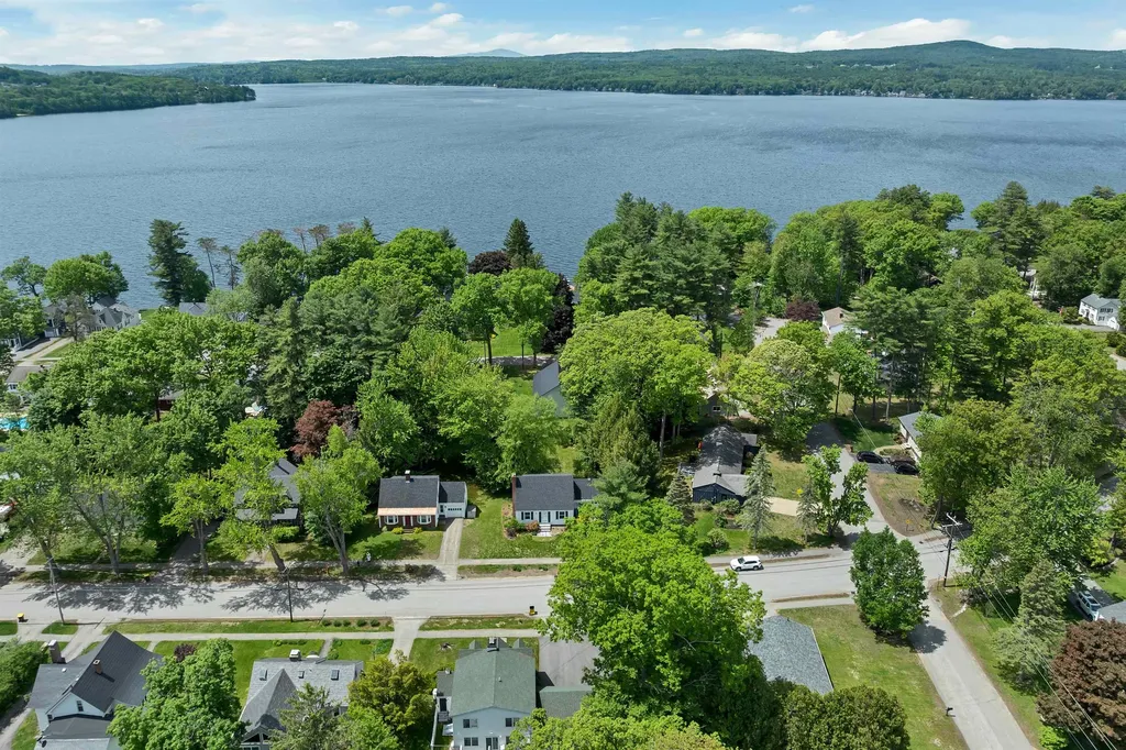 60 Holman Street Laconia NH 03246