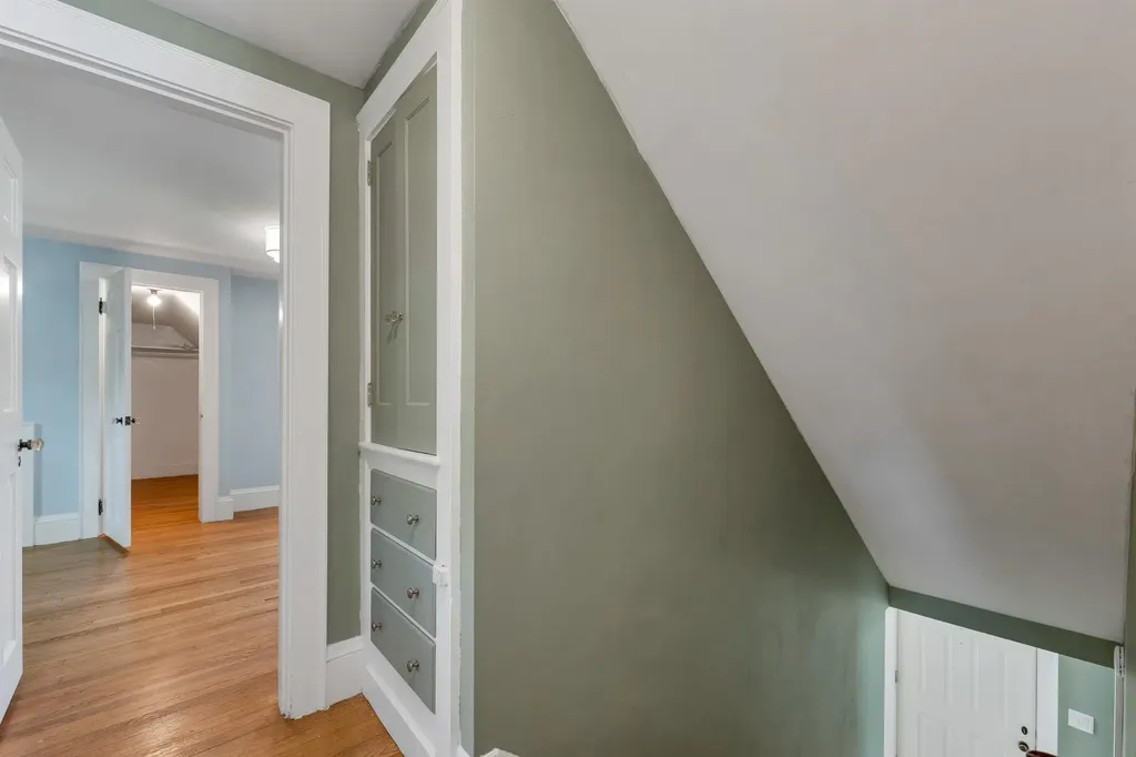 60 Holman Street Laconia NH 03246