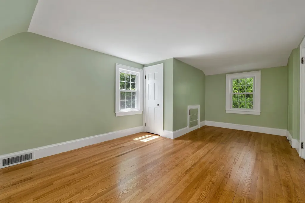 60 Holman Street Laconia NH 03246