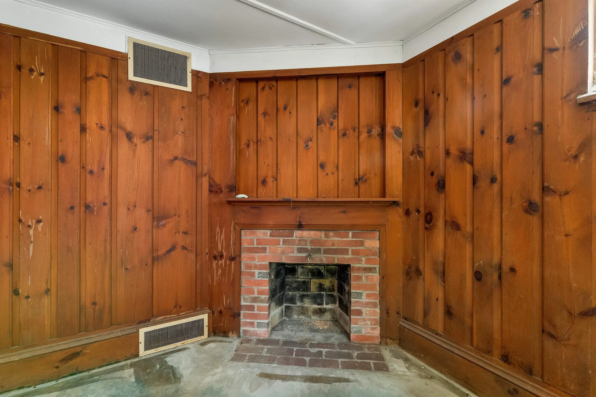 60 Holman Street Laconia NH 03246