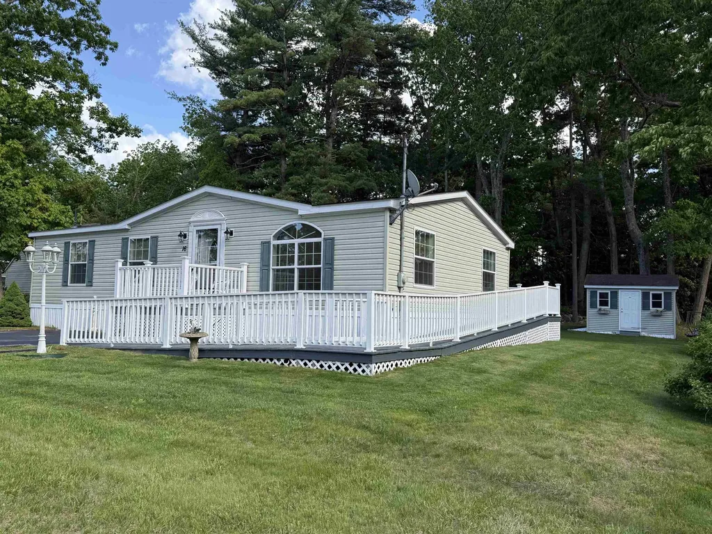 97 Fordway Extension Derry NH 03038
