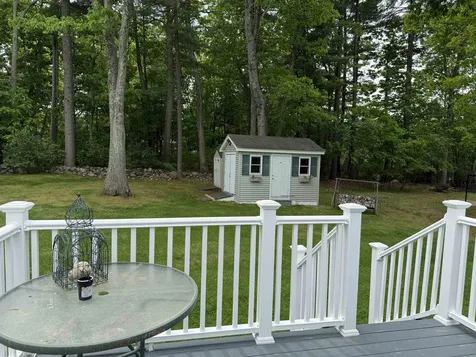97 Fordway Extension Derry NH 03038