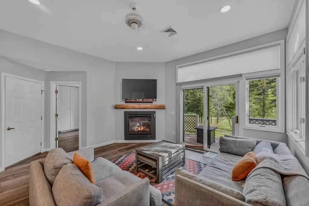 62 Fairway Drive Carroll NH 03575