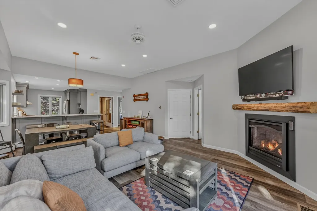 62 Fairway Drive Carroll NH 03575