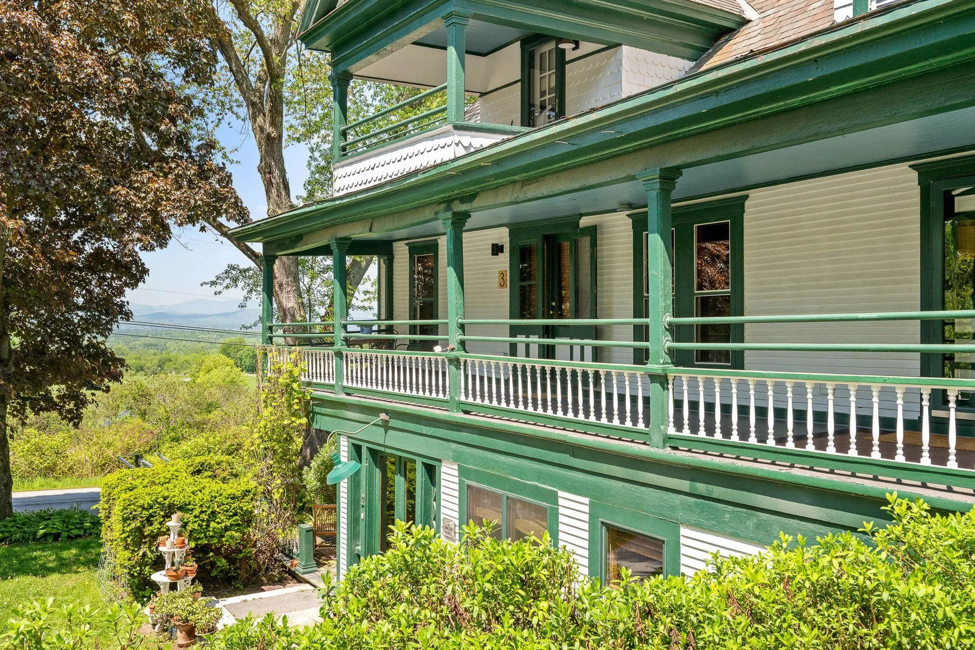 27 Inn Road Charlotte VT 05445
