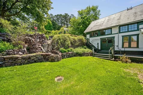 27 Inn Road Charlotte VT 05445