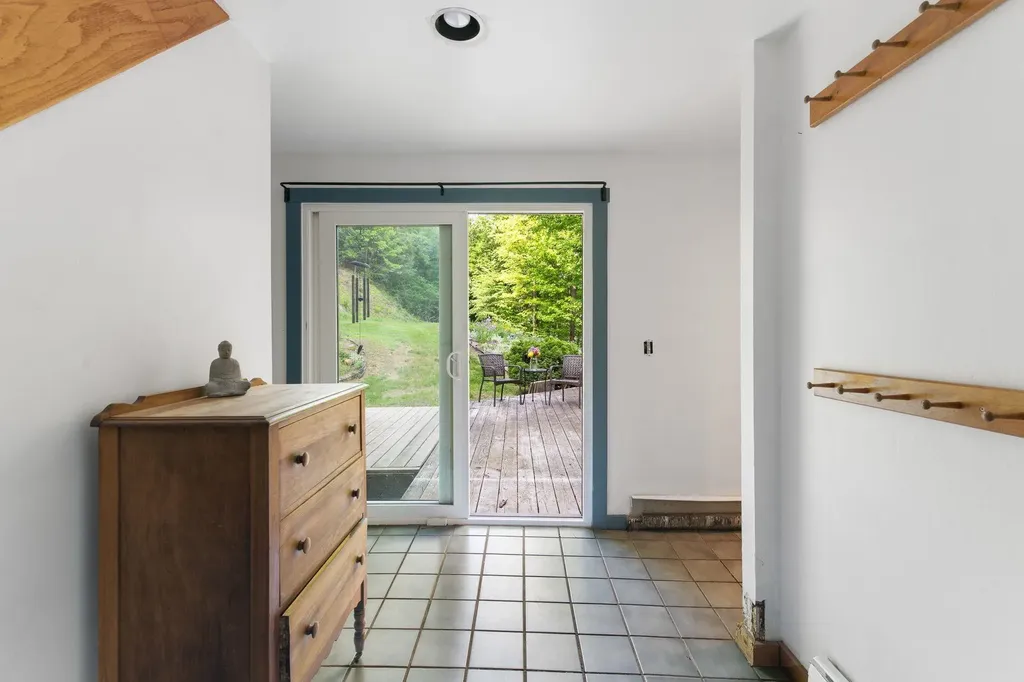 25-27 Gingko Lane Brattleboro VT 05301