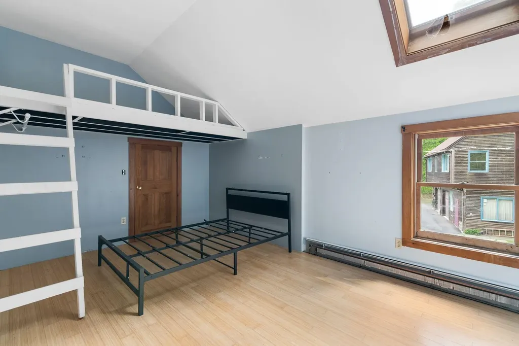 25-27 Gingko Lane Brattleboro VT 05301