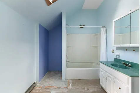 25-27 Gingko Lane Brattleboro VT 05301