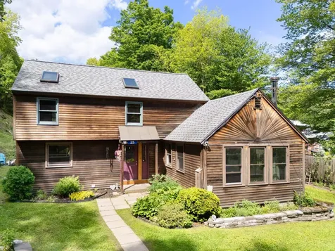 25-27 Gingko Lane Brattleboro VT 05301