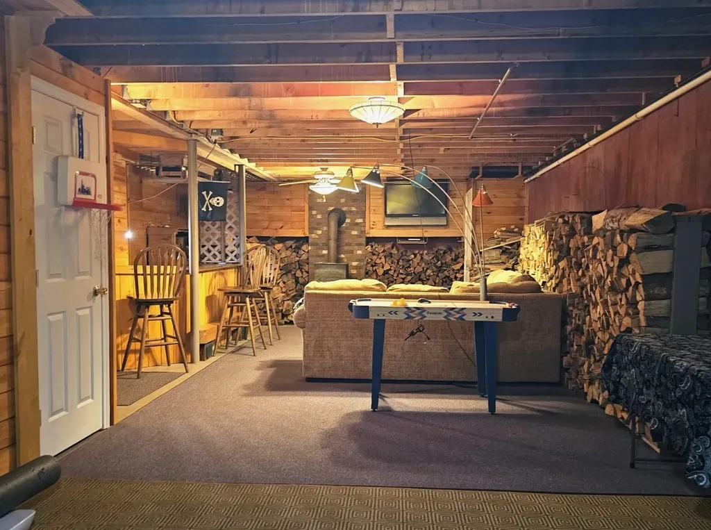 418 Old Stoddard Road Nelson NH 03457