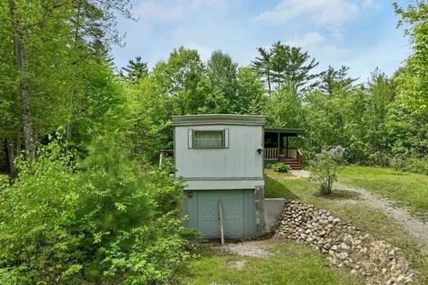 2 Lily Lane Thornton NH 03285