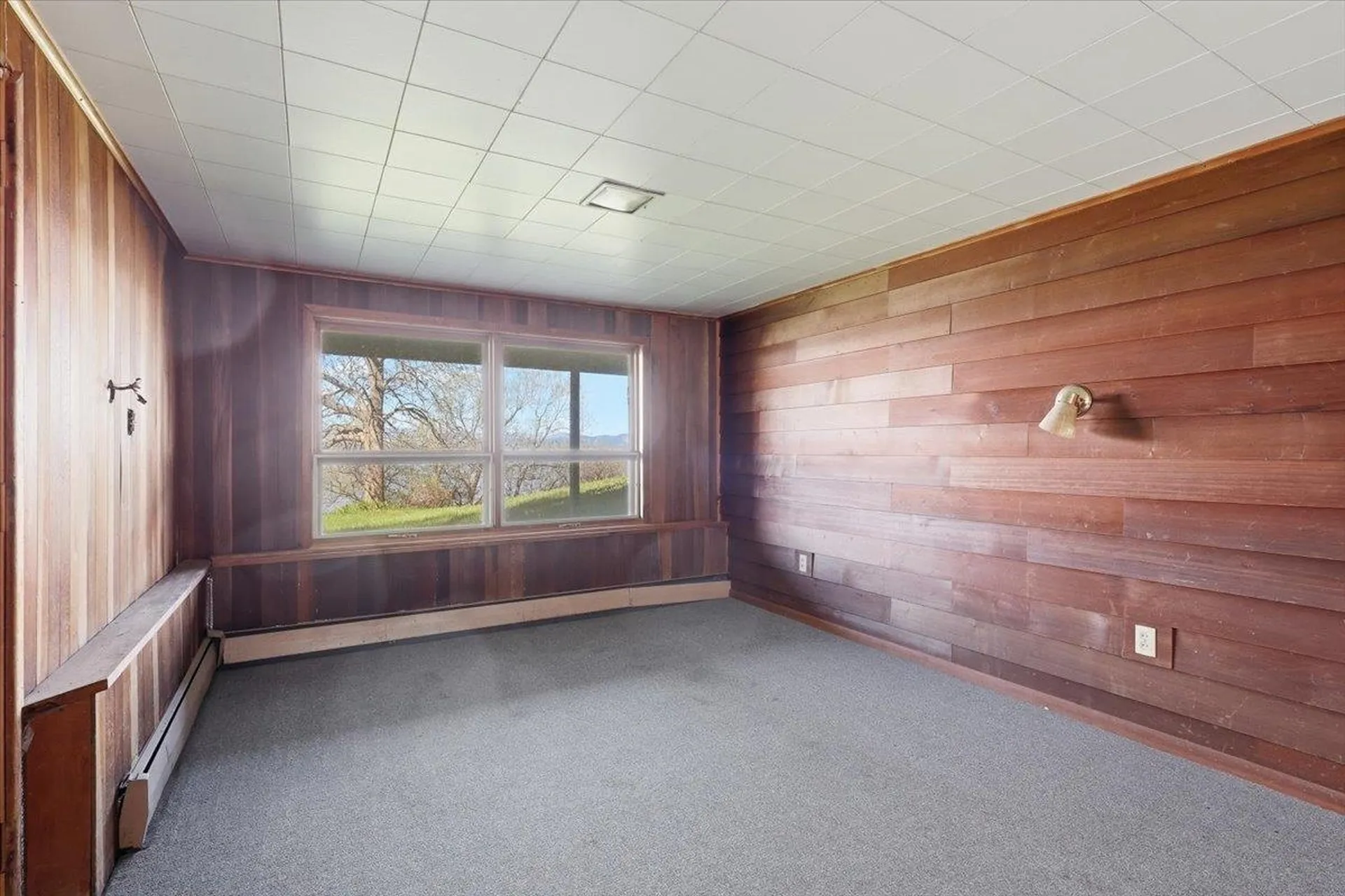 481 Hills Point Road Charlotte VT 05445