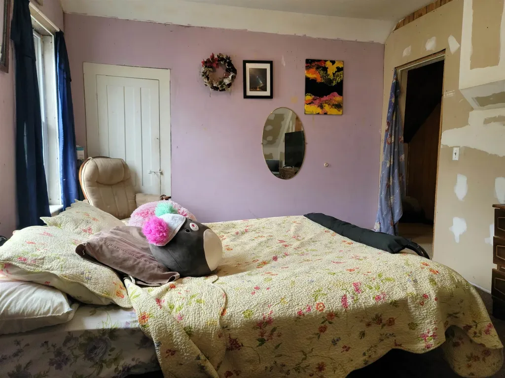 75 Indian Point Street Newport City VT 05855