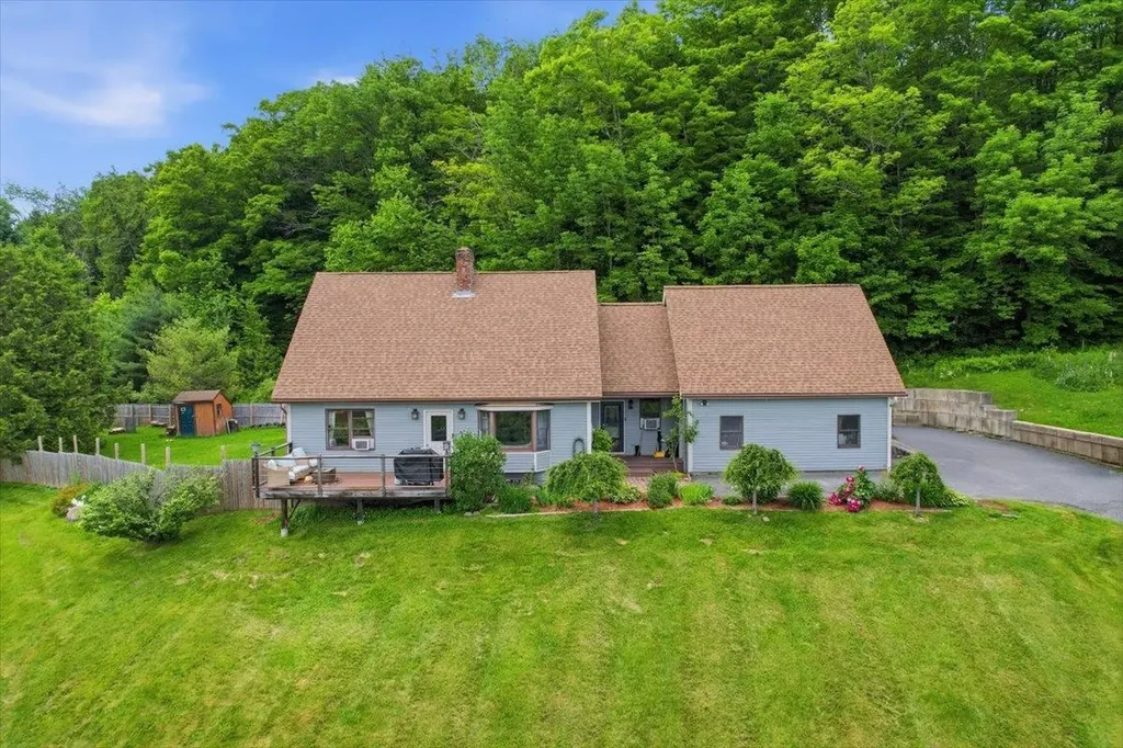 33 Valley View Road Berlin VT 05679