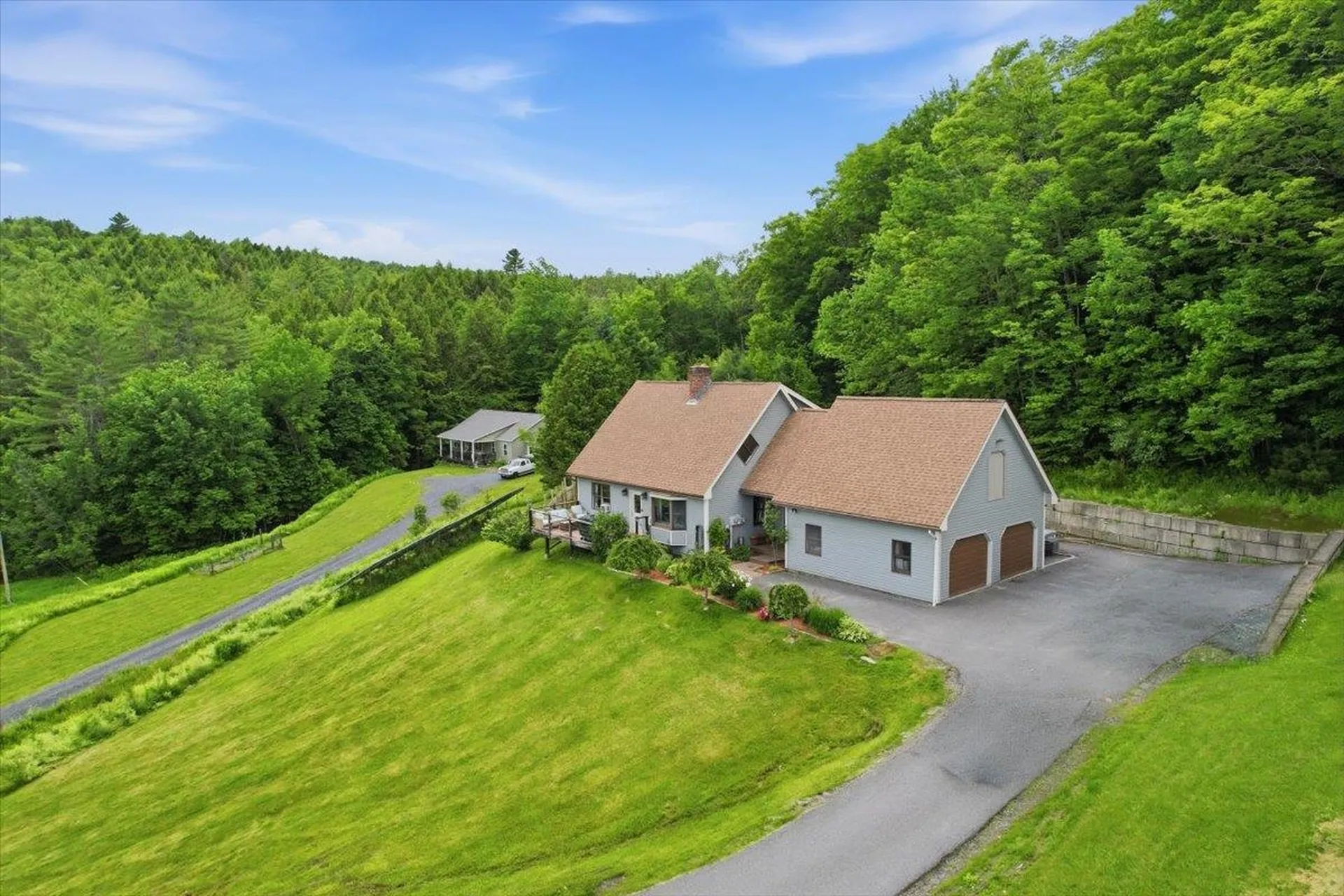 Berlin VT, 33 Valley View Road