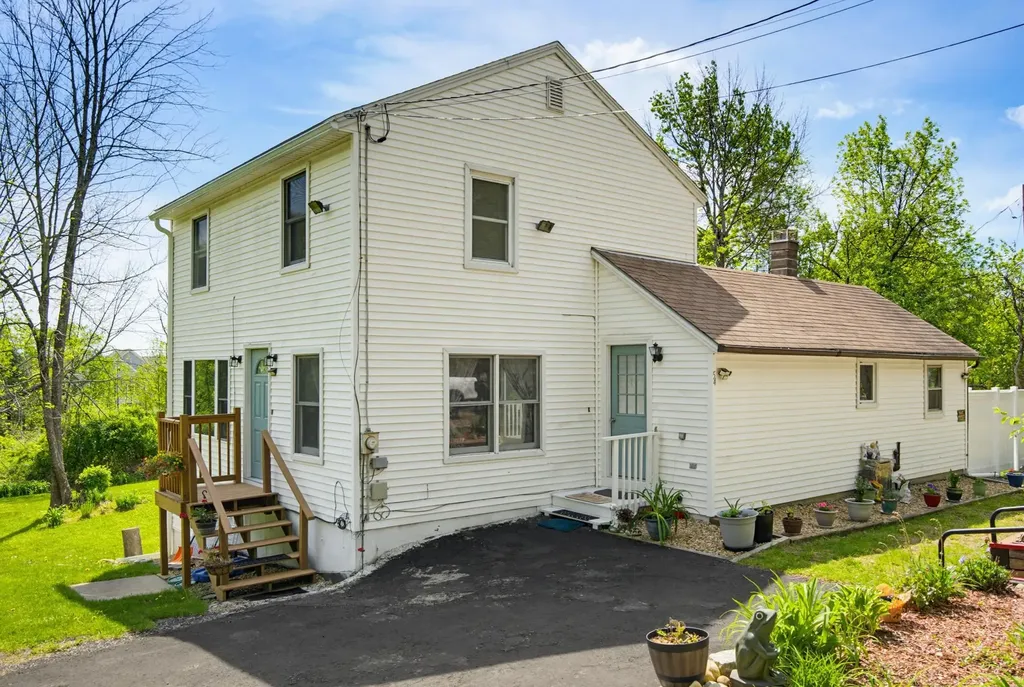 54 Payson Hill Road Rindge NH 03461