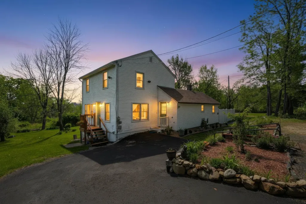 54 Payson Hill Road Rindge NH 03461