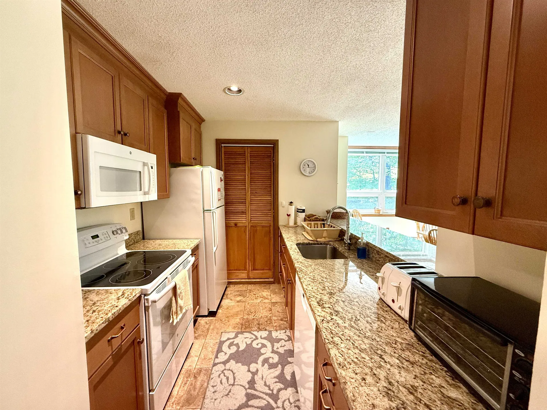 5A Sportscenter Village Way Dover VT 05356
