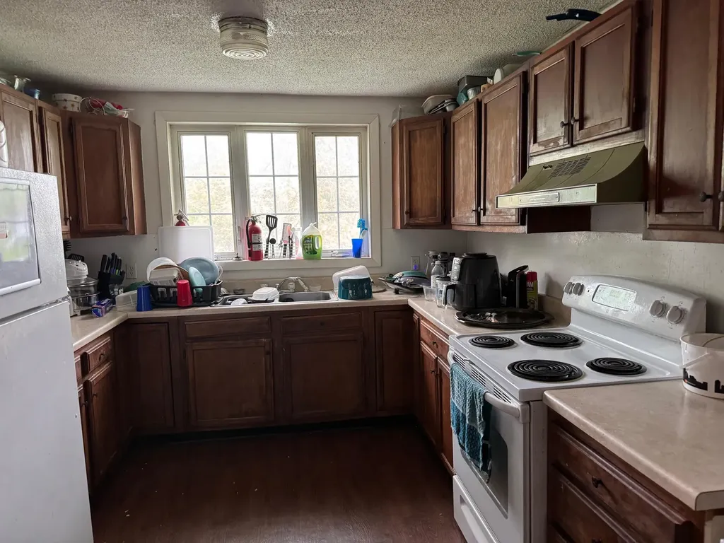 905 County Street Bennington VT 05201