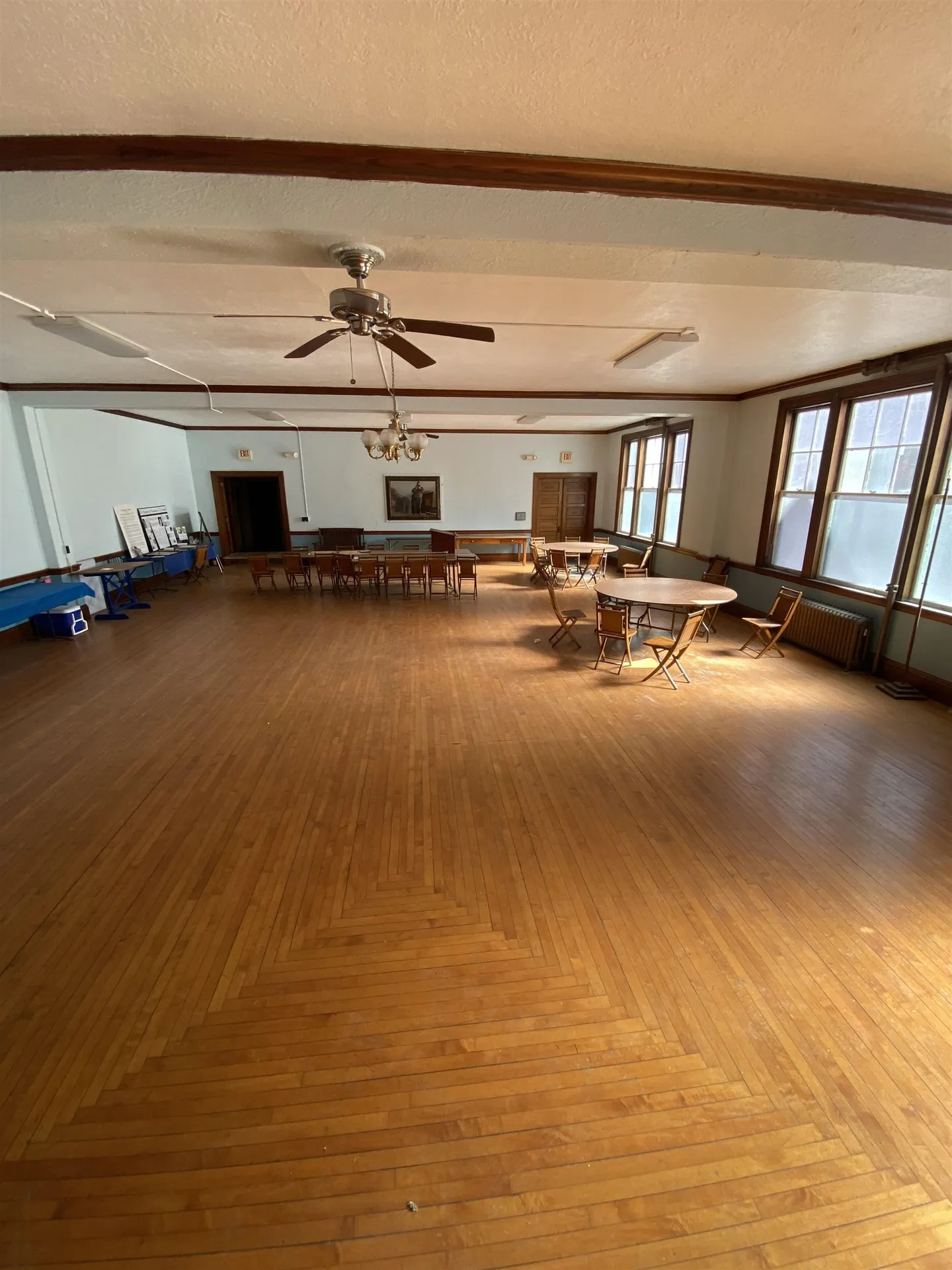 196 Main Street Brattleboro VT 05301