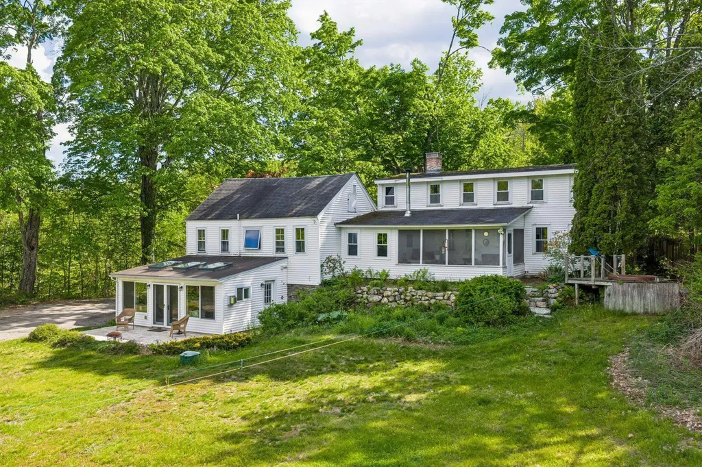314 Sheridan Road Moultonborough NH 03254