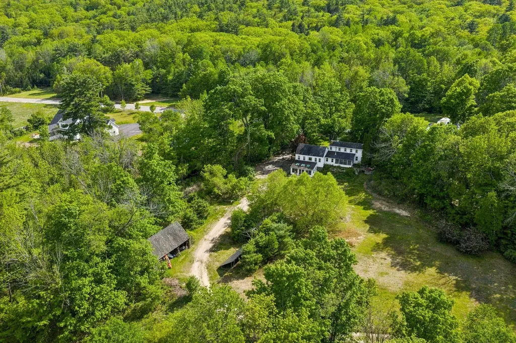 314 Sheridan Road Moultonborough NH 03254