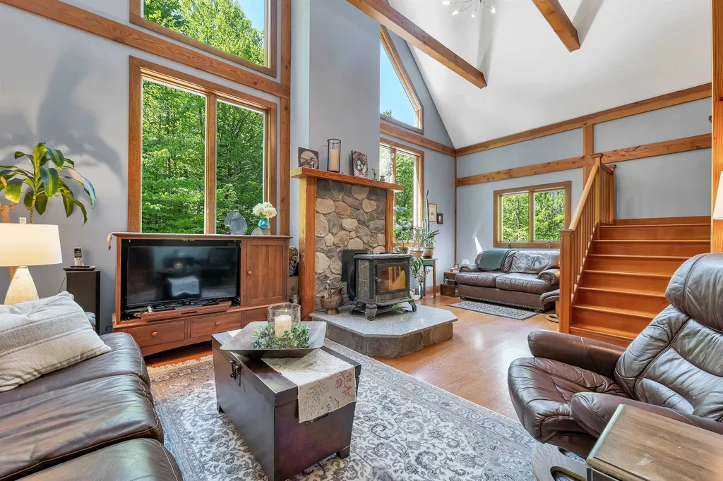 155 Fox Run Road Stoddard NH 03464