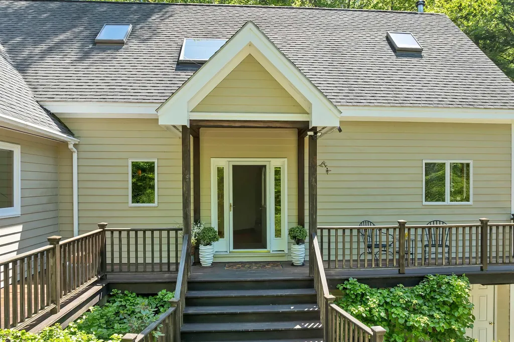 155 Fox Run Road Stoddard NH 03464