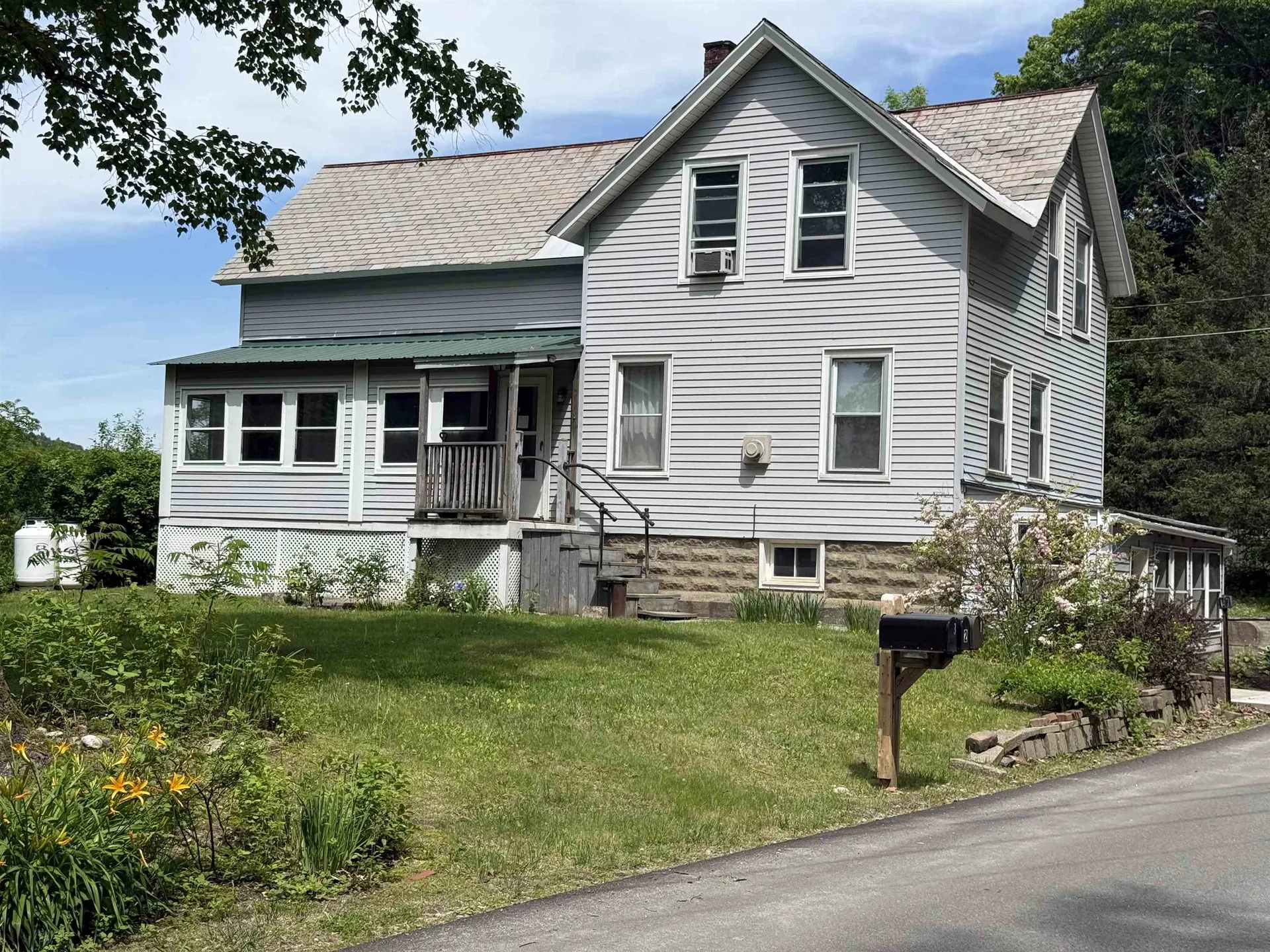 17 Mountain Road Hinsdale NH 03451