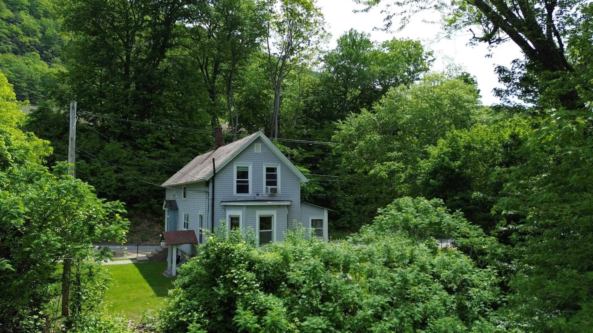 17 Mountain Road Hinsdale NH 03451