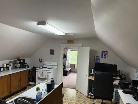 17 Mountain Road Hinsdale NH 03451