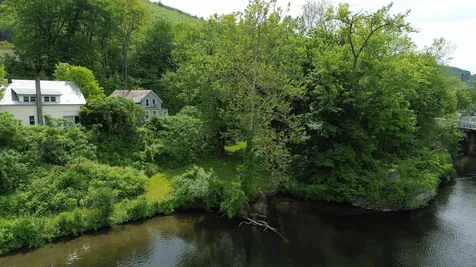 17 Mountain Road Hinsdale NH 03451