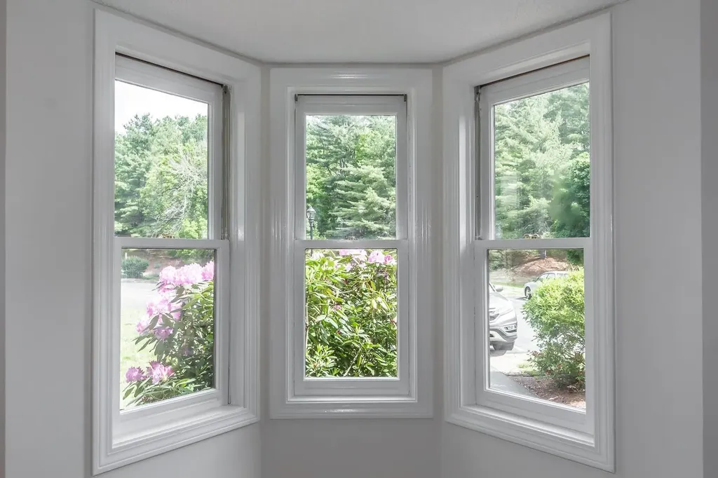 264 Bartemus Trail Nashua NH 03063