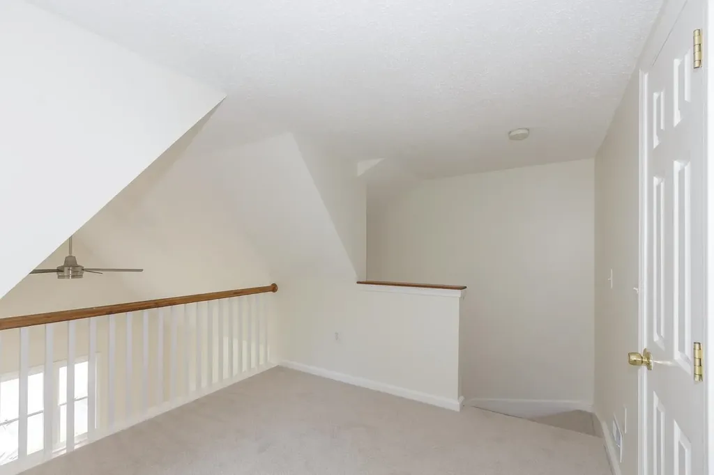 264 Bartemus Trail Nashua NH 03063