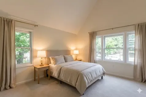264 Bartemus Trail Nashua NH 03063