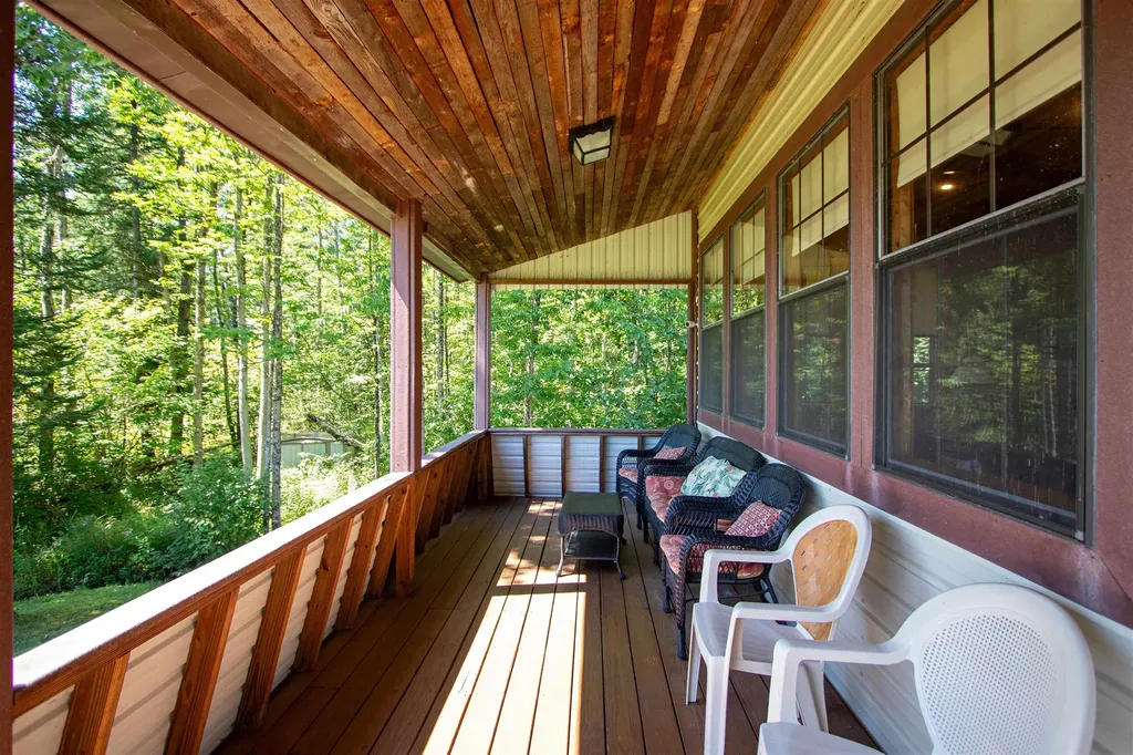 98 Nanas Lane Concord VT 05824