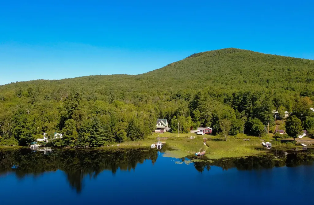 98 Nanas Lane Concord VT 05824