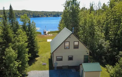 98 Nanas Lane Concord VT 05824