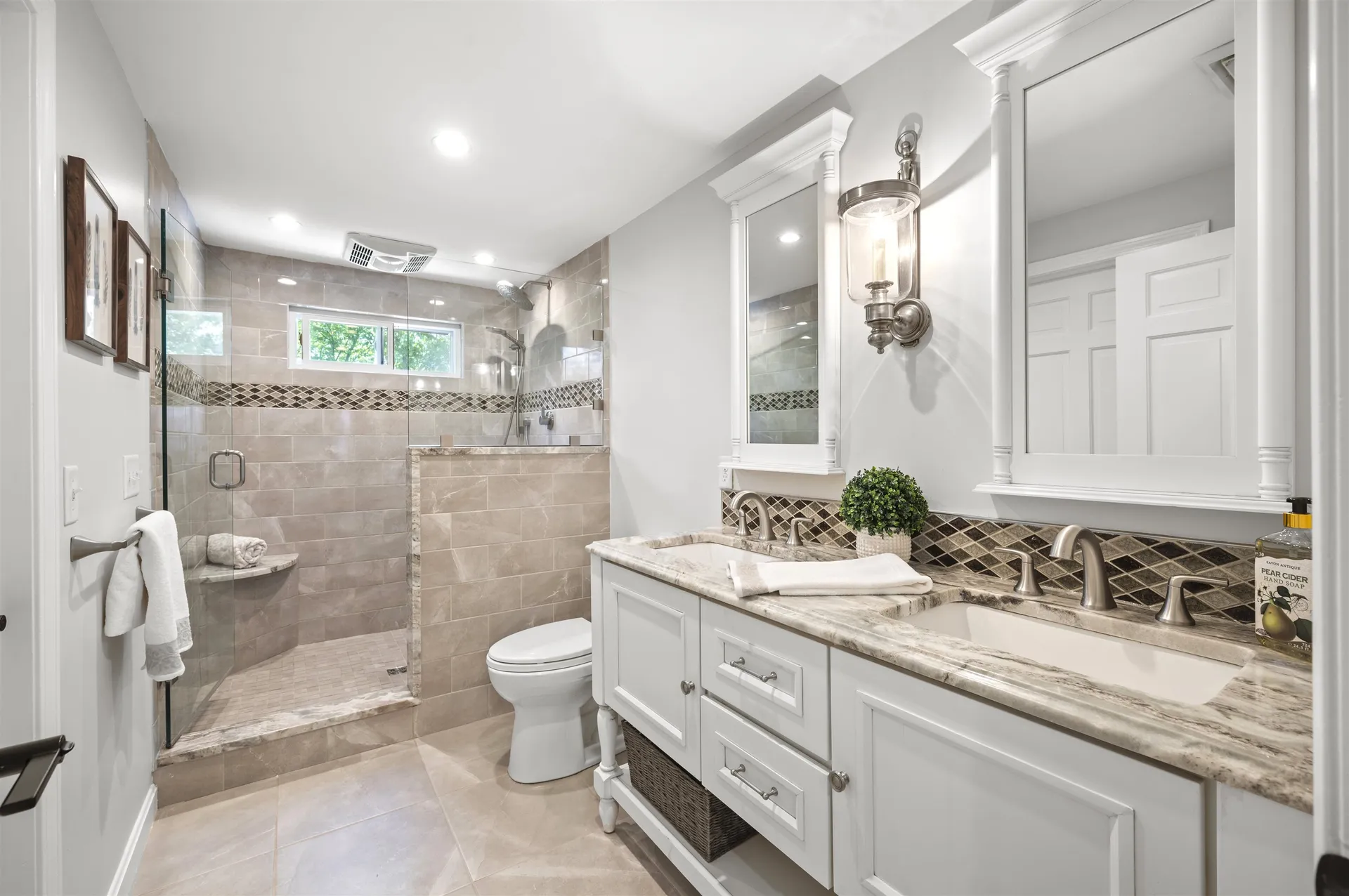 37 Birchwood Circle Bedford NH 03110