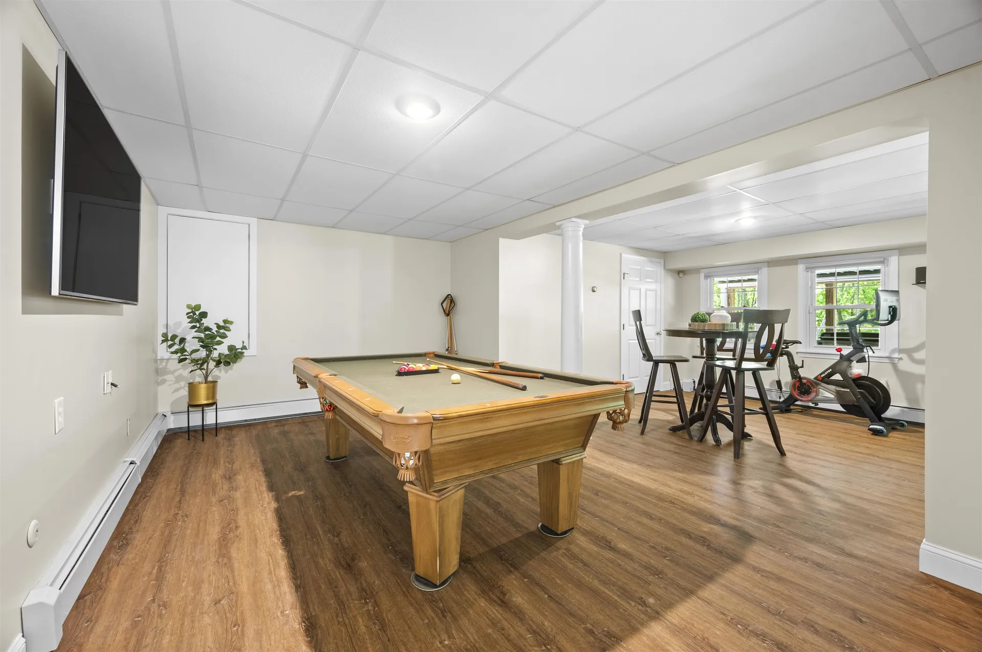 37 Birchwood Circle Bedford NH 03110