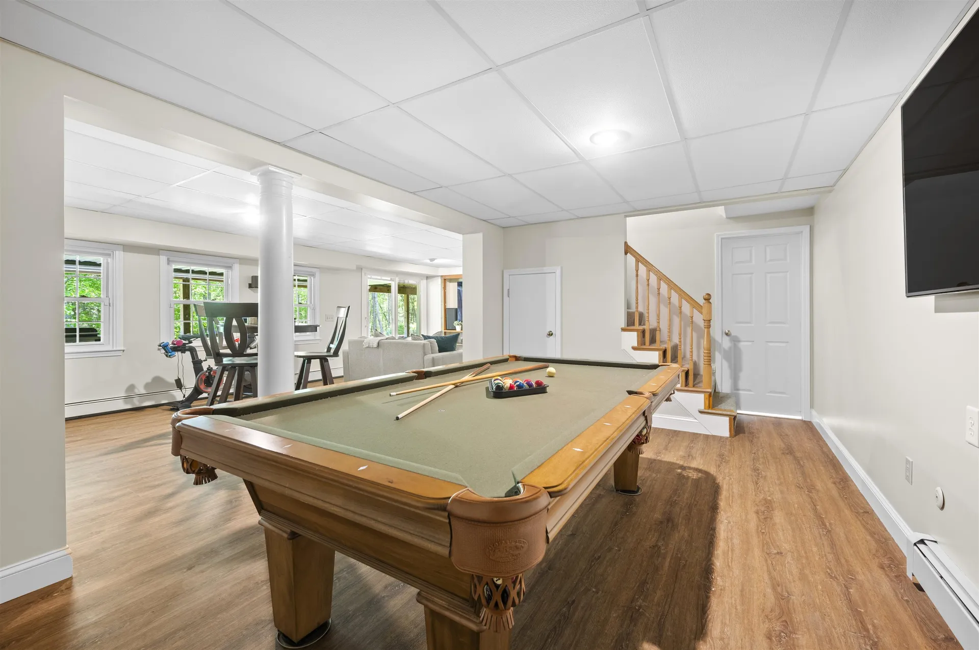 37 Birchwood Circle Bedford NH 03110