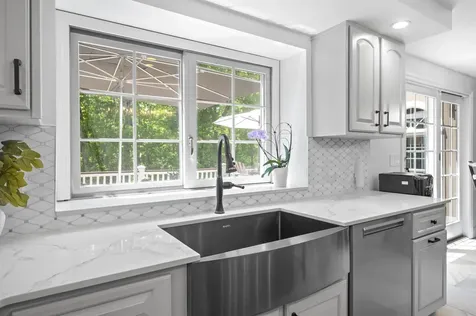 37 Birchwood Circle Bedford NH 03110