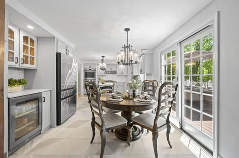 37 Birchwood Circle Bedford NH 03110
