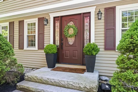 37 Birchwood Circle Bedford NH 03110