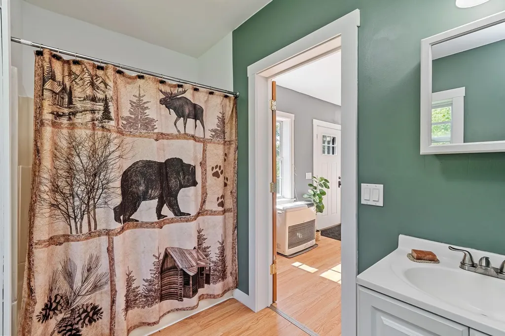559 Valley View Drive Eden VT 05653